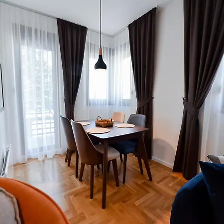 Hedona Apartment