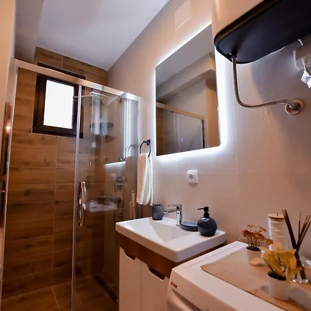 Hedona Apartment *